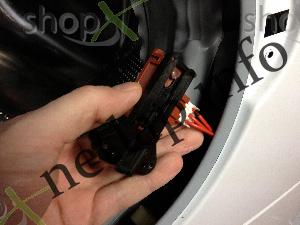 mosogép ajtózár csere