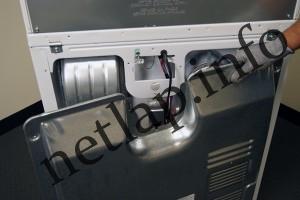 Vegye le a szárítógép hátlapját.