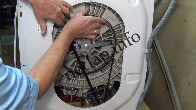 Mosógép ékszíj levétele